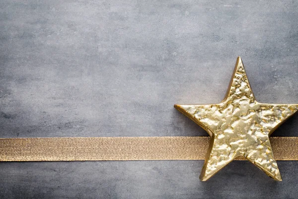 Noel yıldız. Noel desen. Arka plan gri renk üzerinde