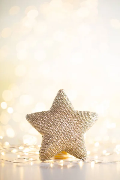 Fondo Bokeh Oro Navidad Con Estrella Decorativa Estrellas Oro Navidad — Foto de Stock