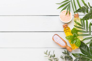 Spa aromaterapi kozmetik ürünler konsepti, metin için bir arkaplan, düzlük, yukarıdan görünüm.