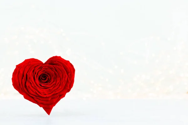Alla Hjärtans Dag Bakgrund Med Röda Ros Hjärtan Huvudsakliga Kort — Stockfoto