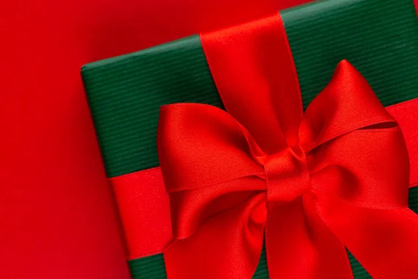 Vista Superior Caixas Presente Natal Embrulhadas Arranjadas Com Fitas Mesa — Fotografia de Stock