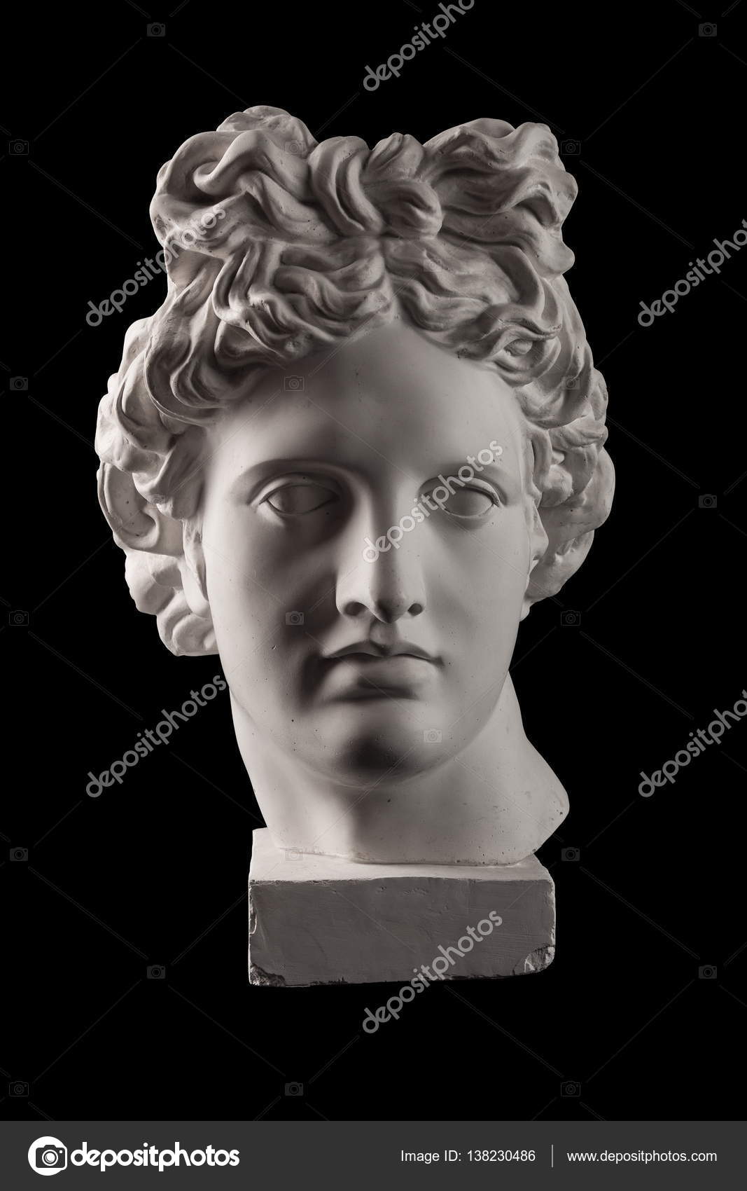 Аполлон статуя голова