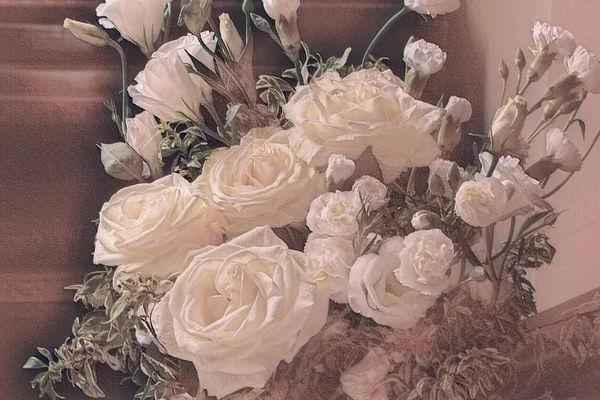 Созданные в дизайне фотографии букета белых роз — стоковое фото