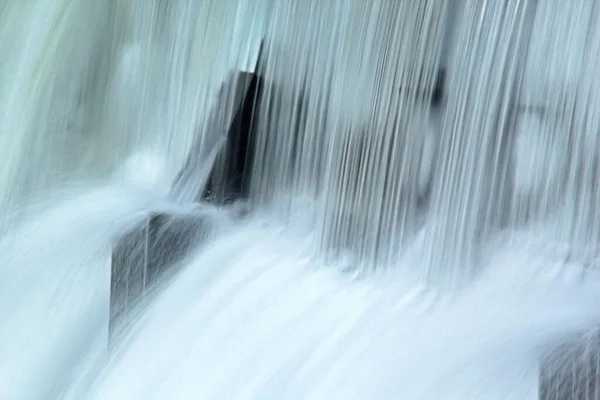 Chute Eau Gelée Provenant Barrage Électrique Avec Trop Plein Eau — Photo