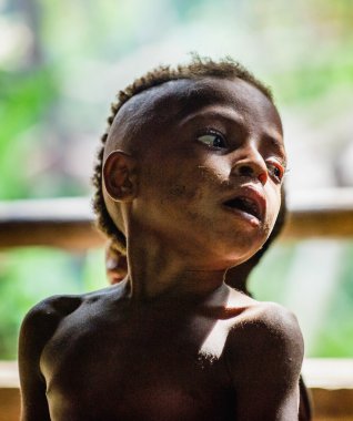 kimliği belirsiz Papua küçük çocuk