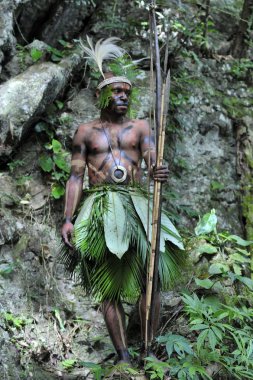 savaşçı Papua kabile