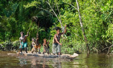 Kano Savaşı töreni Asmat insan