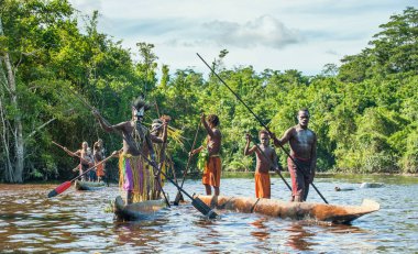 Kano Savaşı töreni Asmat insan