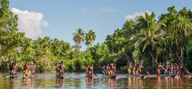 Kano Savaşı töreni Asmat insan