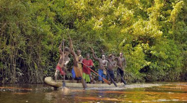 Kano Savaşı töreni Asmat insan