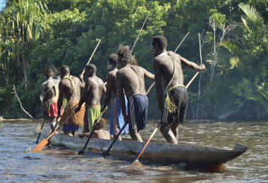 Kano Savaşı töreni Asmat insan