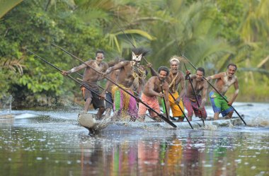 Kano Savaşı töreni Asmat insan