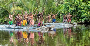 Kano Savaşı töreni Asmat insan