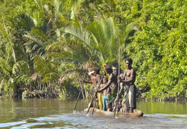 Kano Savaşı töreni Asmat insan