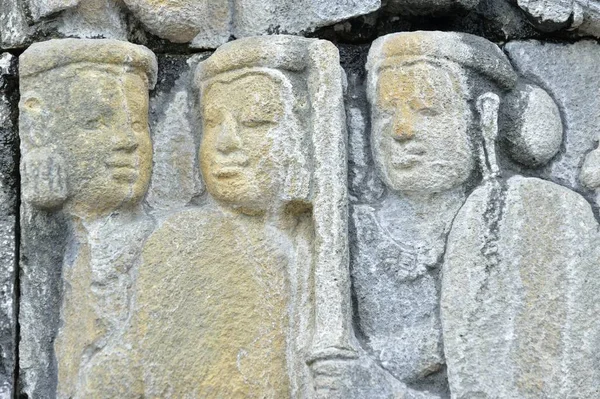 Detail buddhistické vytesán reliéf — Stock fotografie