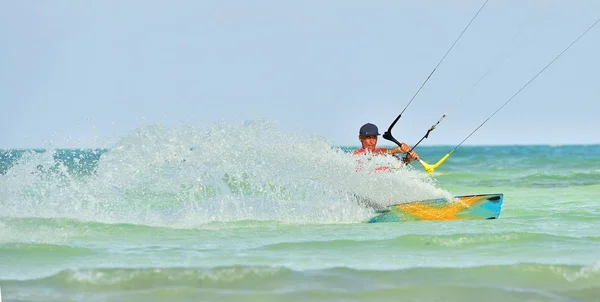 Cayo Guillermo Kuba Dezember 2017 Mann Reitet Mit Seinem Kiteboard — Stockfoto