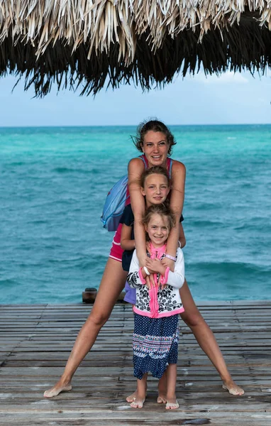 Happy Mother Joyful Little Daughters Relaxing Tropics Cuba — Stock Photo, Image