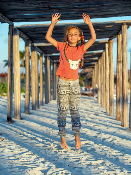 Jumping Little Girl Beach Sunset Light Sandy Beach Cayo Coco — Stock Photo, Image