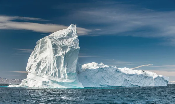 Παγόβουνα Στον Ωκεανό Disko Bay Δυτική Γροιλανδία — Φωτογραφία Αρχείου