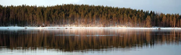 Pôr Sol Mar Branco Baía Perto Aldeia Nilmoguba Carélia Rússia — Fotografia de Stock