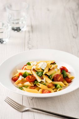 Domates ve pastırma Penne makarna