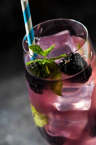 Berry Burlesque mocktail — Stock Photo, Image