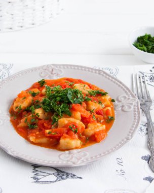 Eggless lenten patates gnocci sos