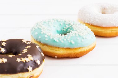 Kavrulmuş Amerikan donut