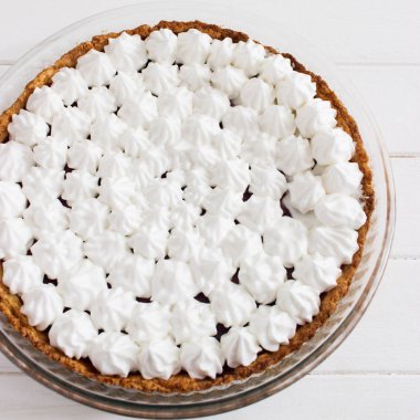 Jöle beze tart cam pan.