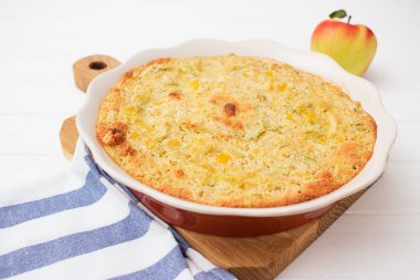 Pastel Balkabagi elma puding.