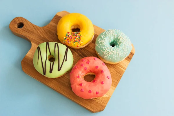 Kavrulmuş Amerikan donut
