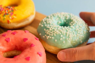 Kavrulmuş Amerikan donut