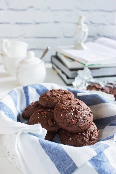 Biscoitos de chocolate sal marinho . — Fotografia de Stock