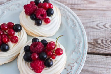 Mini pavlova kek.