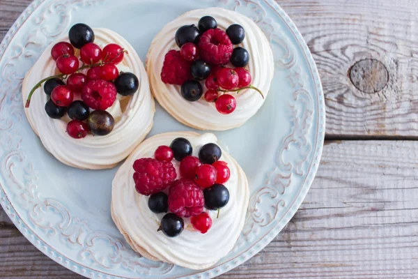 Tort mini pavlova . — Fotografie, imagine de stoc