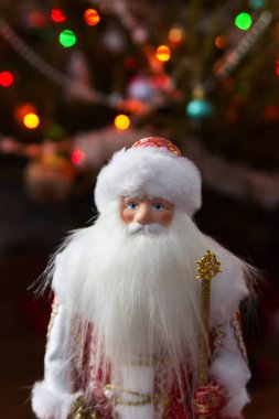 Noel ağacı süslenmiş oyuncaklar seçici odaklanma.