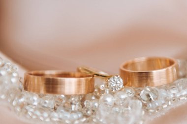 Düğün, mutluluk, elmas yüzük,