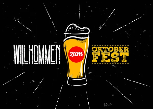 Oktoberfest Festival Vector Design. Illustration de verre de bière de blé et de lettrage. Bienvenue à Oktoberfest Inscription en allemand . — Image vectorielle
