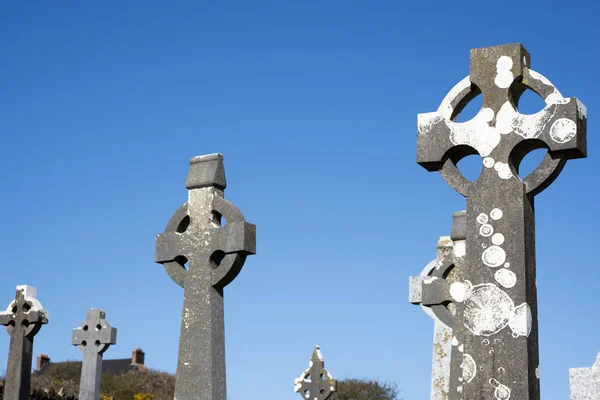 Keltischer Friedhof mit unmarkierten Grabsteinen — Stockfoto