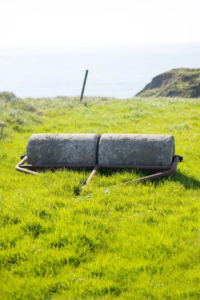 Old Rustic Concrete Roller Abandoned Field Ireland — Stock Photo, Image