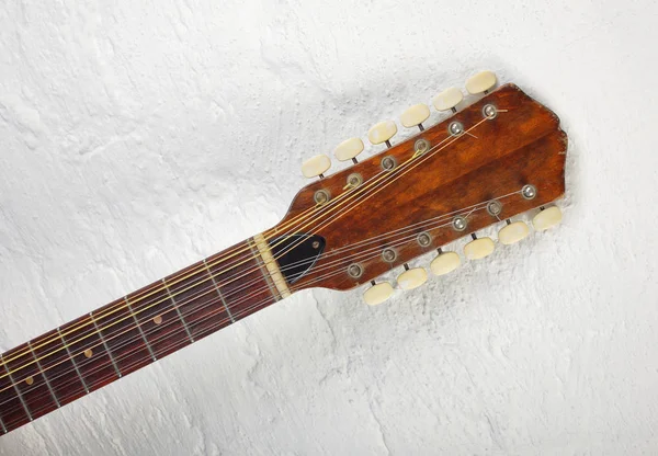 Musikinstrument - Spindelhuset 12-strängad akustisk gitarr — Stockfoto