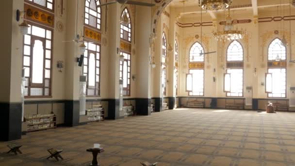 清真寺的祈祷厅 — 图库视频影像
