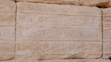 Eski Tuğlalar Üzerine Fresco