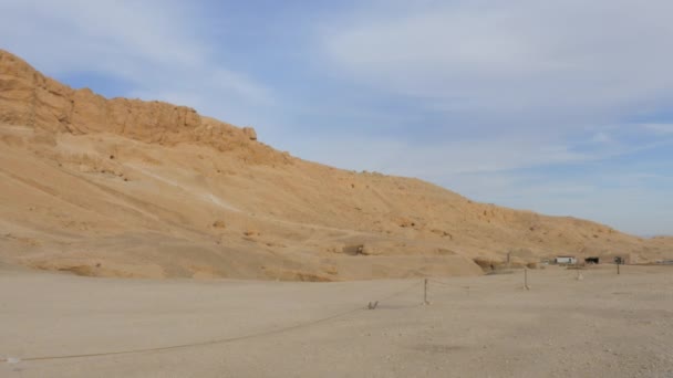 Montañas Arenosas del Deir El-Bahari — Vídeo de stock