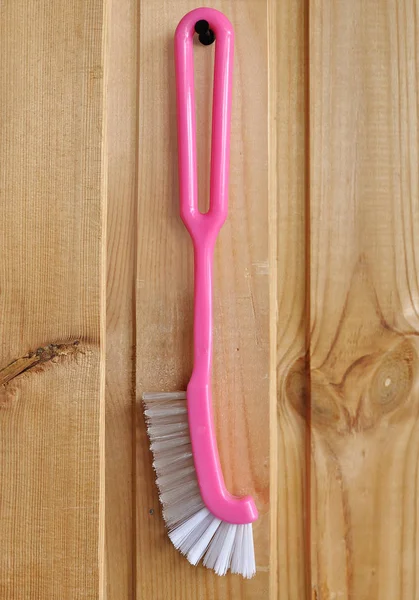 Pinsel mit rosa Kunststoffgriff — Stockfoto