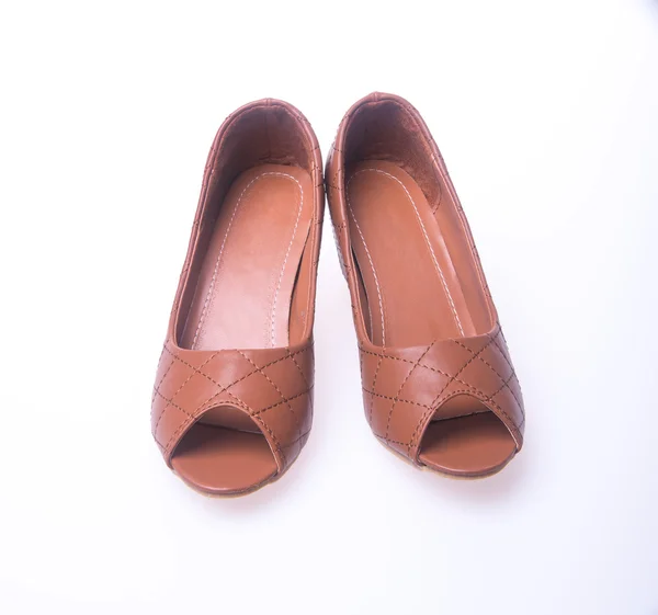 Sapato. Sapatos de mulher de moda de cor marrom em um fundo . — Fotografia de Stock