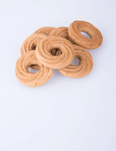 Biscoitos de biscoito ou anel em um contexto . — Fotografia de Stock