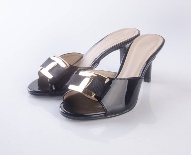 Ayakkabı veya bir arka plan üzerinde siyah renkli Bayan Ayakkabı.