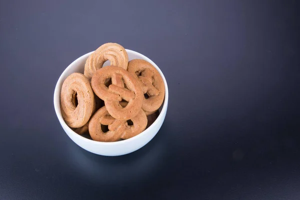 Cookie oder verschiedene Cookies auf einem Hintergrund. — Stockfoto