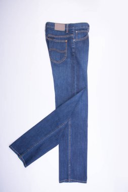 Erkekler için kot pantolon veya bir arka plan üzerinde mavi jeans.